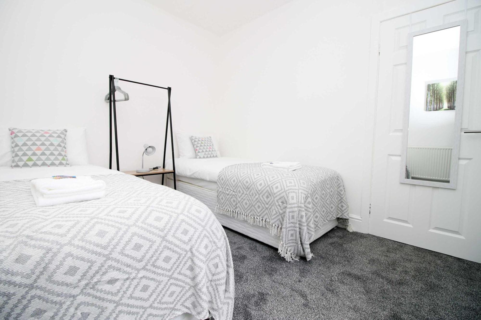 Norton Terrace Charming Home In The Beautiful Afan Forest By Staystaycations Port Talbot Ngoại thất bức ảnh
