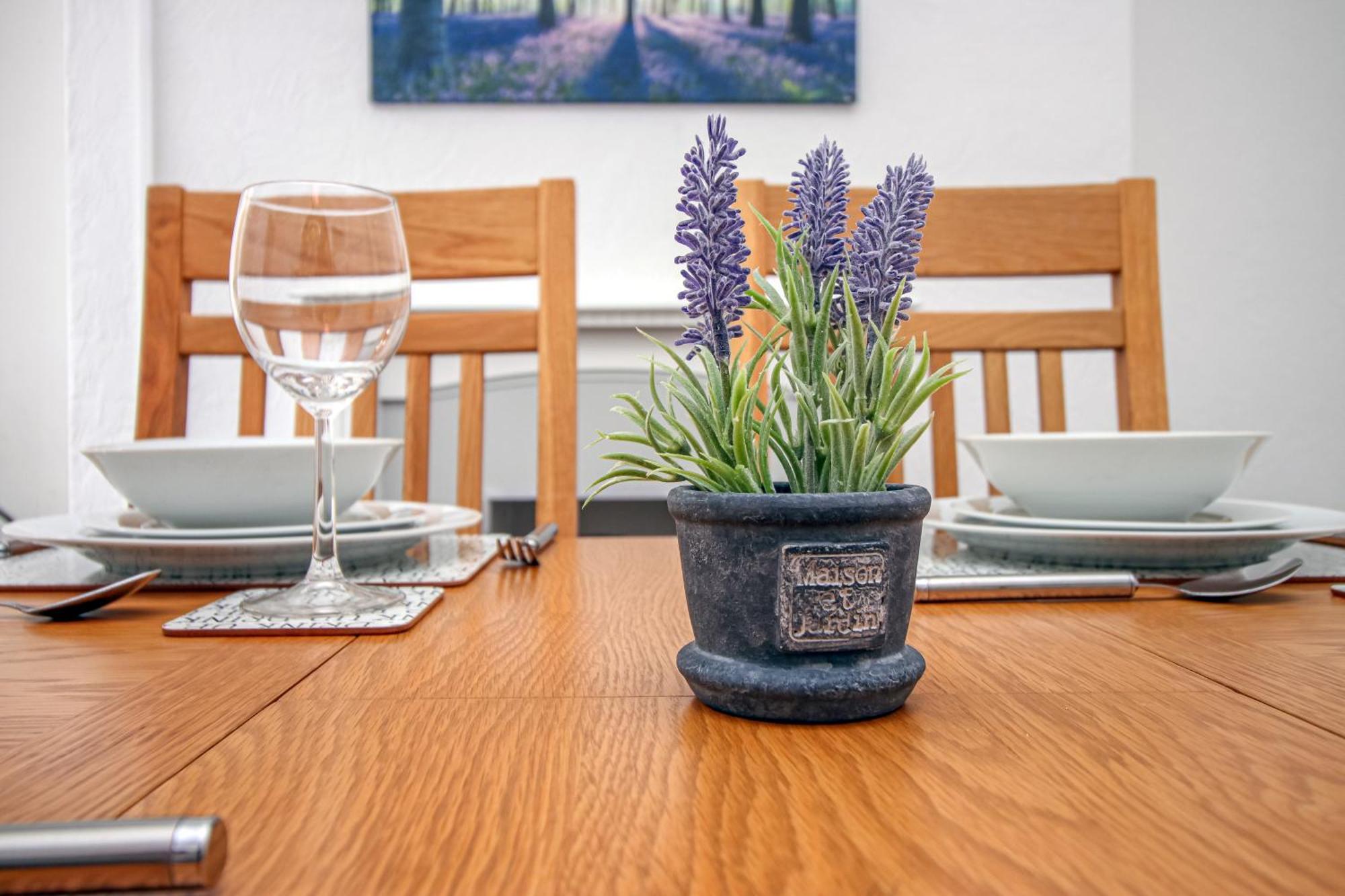 Norton Terrace Charming Home In The Beautiful Afan Forest By Staystaycations Port Talbot Ngoại thất bức ảnh